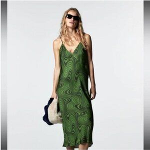 H&M Green Swirl Slip Dress – Midi Length
